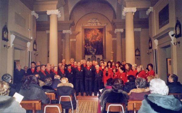 Giorgio Vacchi e il Coro al completo